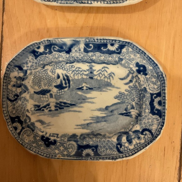 Victorian Childs Blue Transferware Tea Set 7 Plates Creamer Clew Warranted - Picture 2 of 4